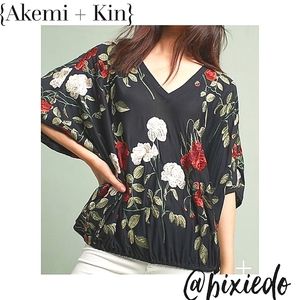 Akemi + Kim Sophisticated Boho Top